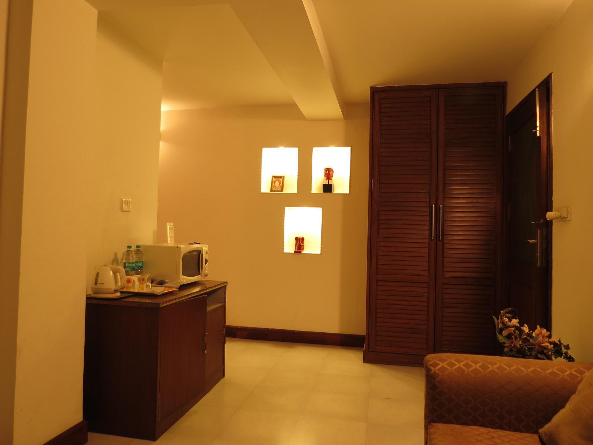 Trendy Bed & Breakfast Neu-Delhi Exterior foto